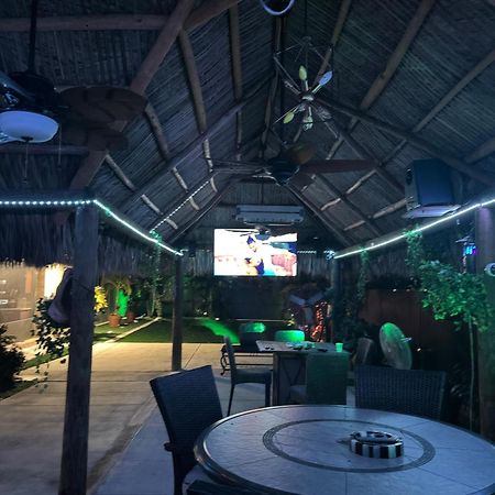 Paradise Oasis1 Golden Glades Ngoại thất bức ảnh